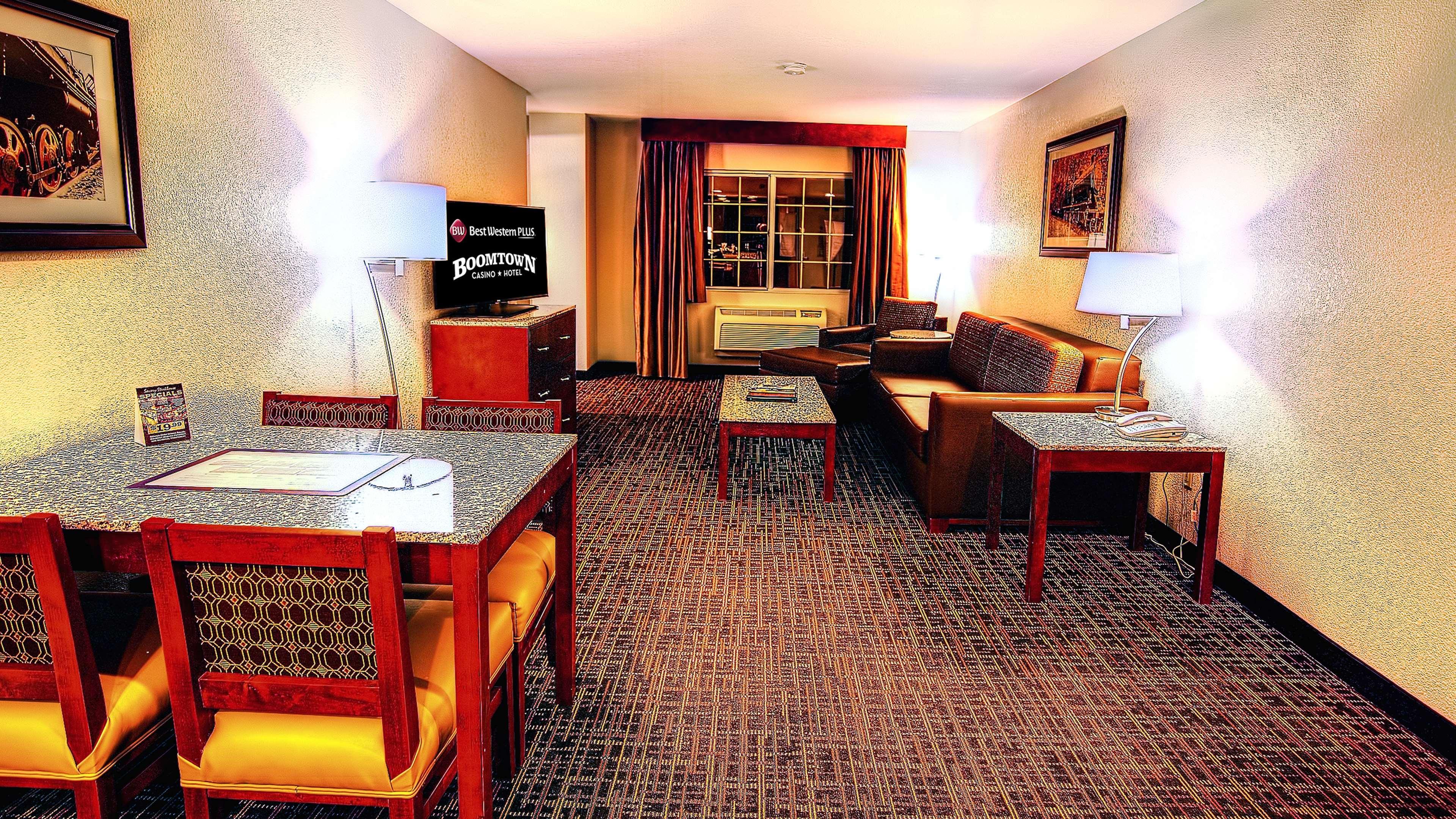 Best Western Plus Boomtown Casino Hotel Reno Esterno foto